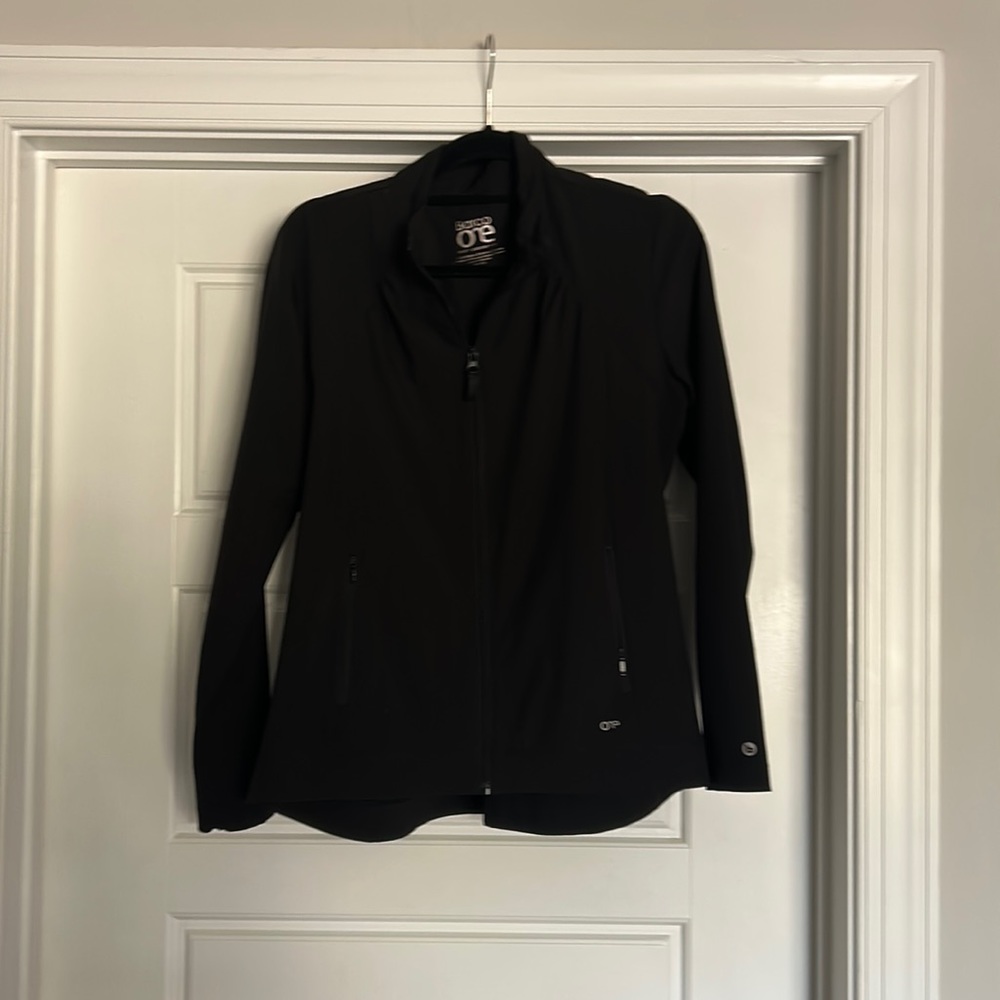 Barco One light weight scrub jacket